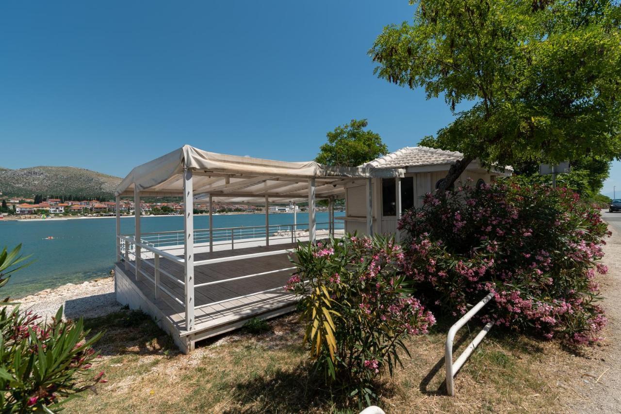 Apartman Lorena Traù Esterno foto